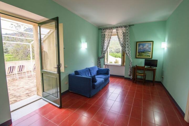 Room 12 of 60