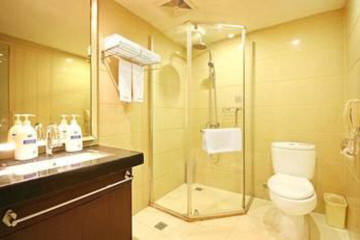 Chengdu Mareka City Hotel