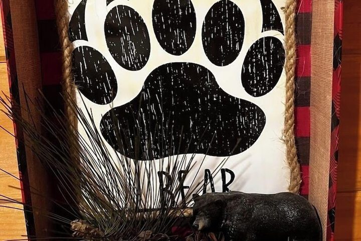 Room 93 of 299