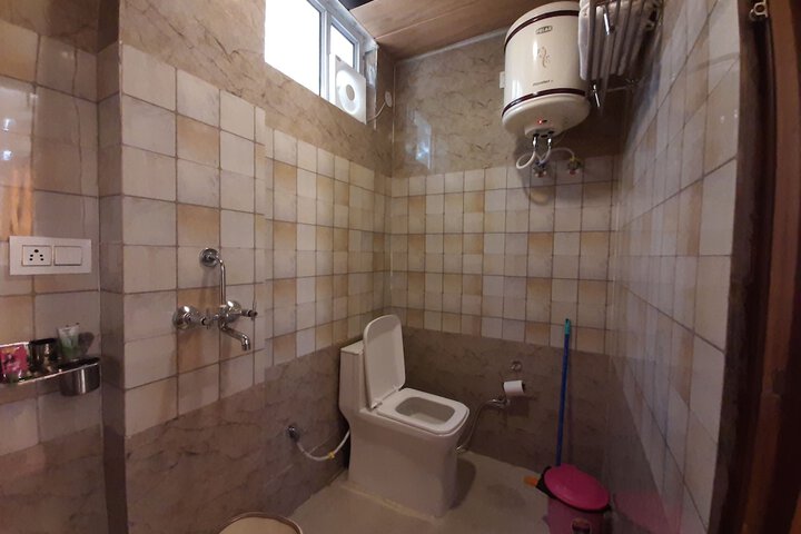 Room 15 of 56