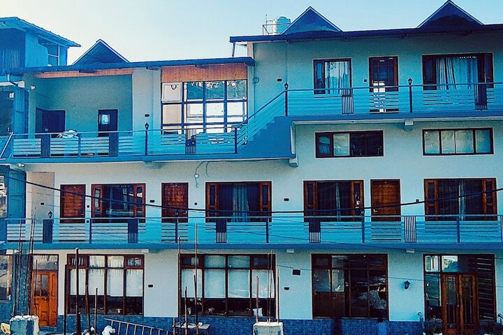 Amadeus kanatal in Tehri