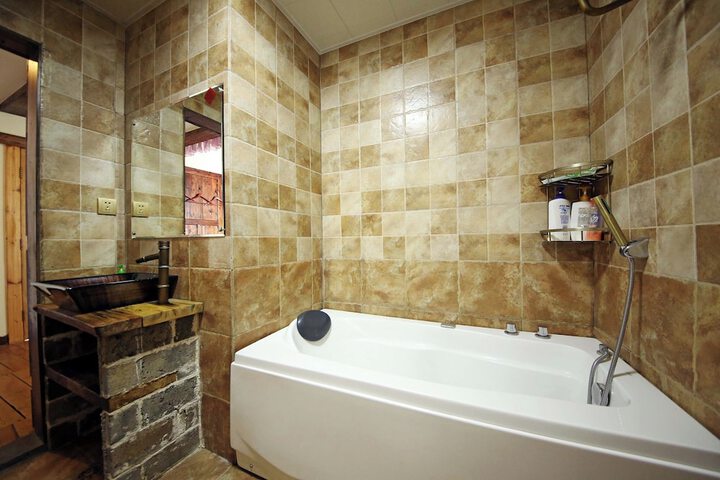 Room 65 of 75