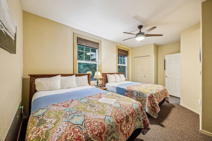 Room 20 of 118