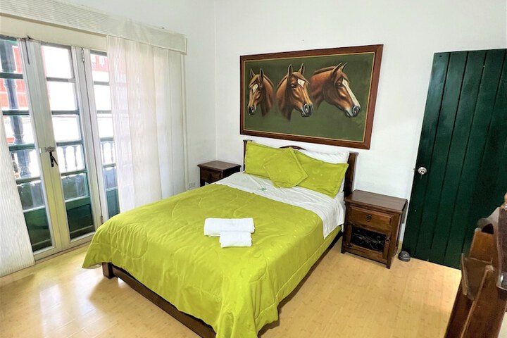 Room 17 of 26