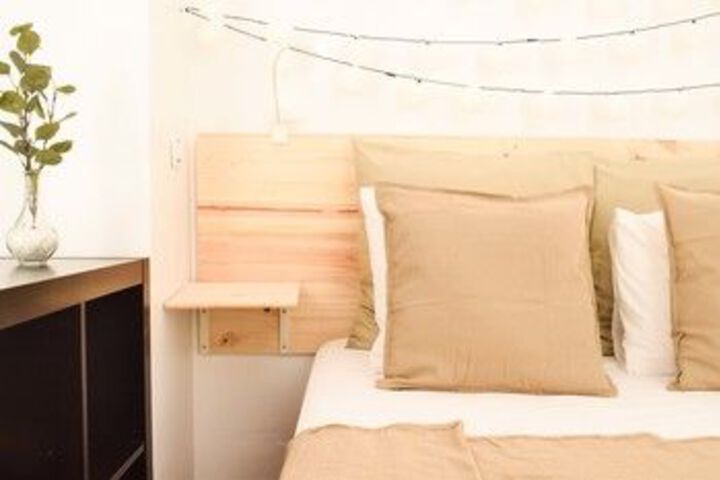 Room 10 of 49
