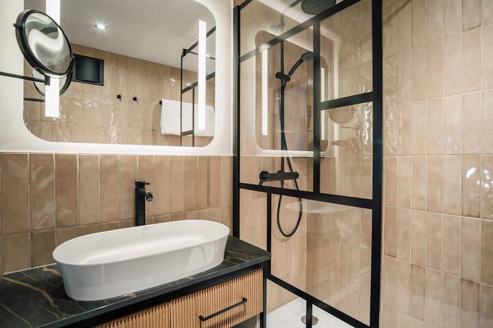 Bathroom Interior Photo