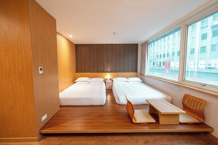rooms