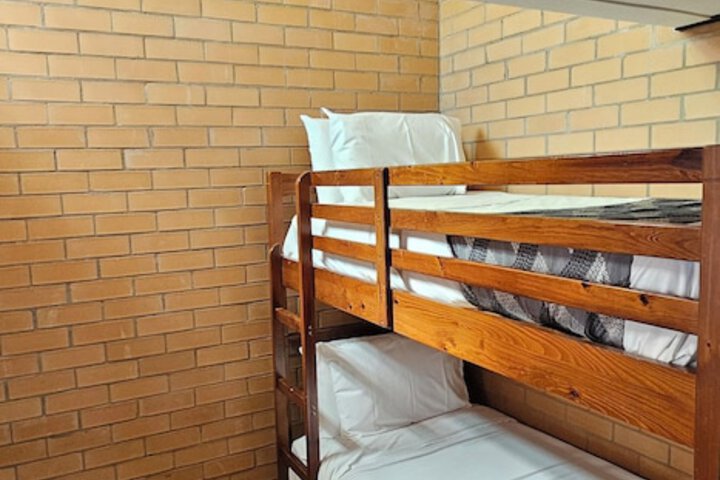 Room 7 of 48
