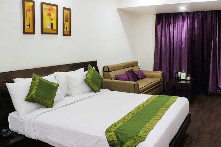 Room 20 of 34