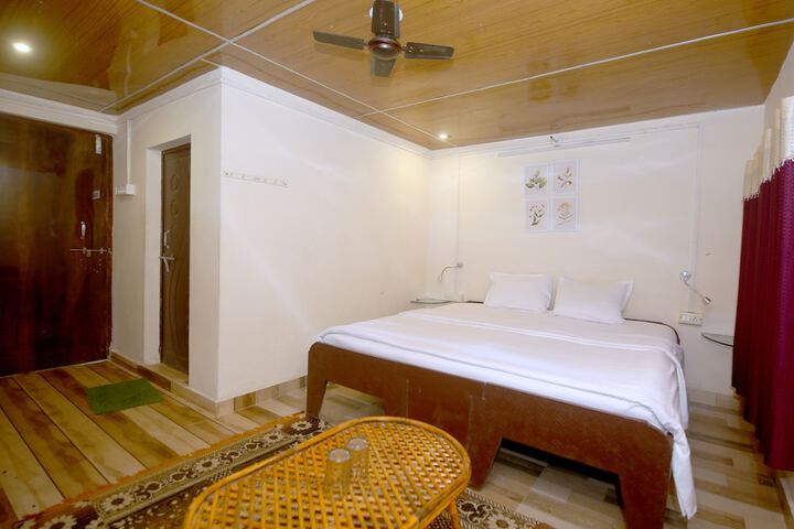 Room 29 of 94