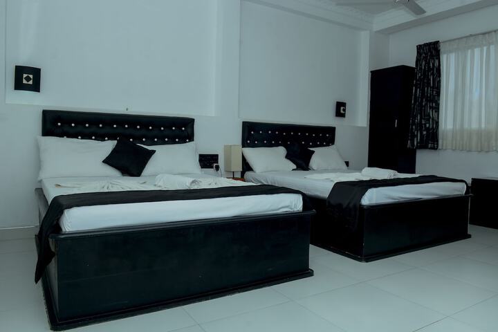 Room 36 of 94