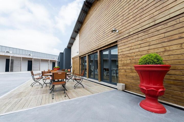 Terrace/Patio 16 of 24