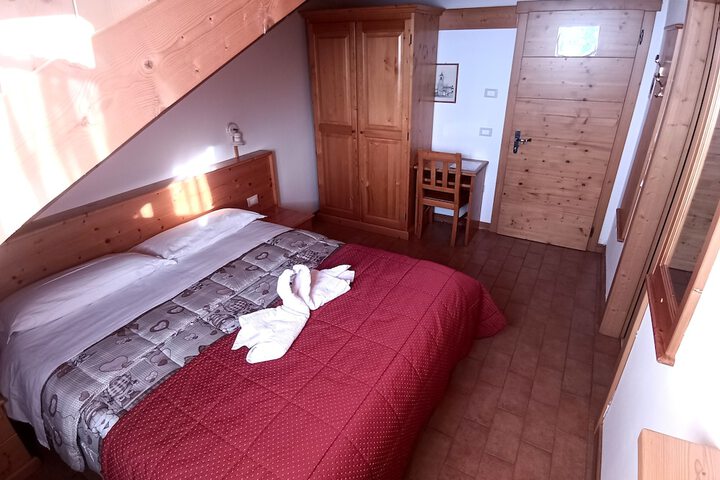 Room 11 of 67