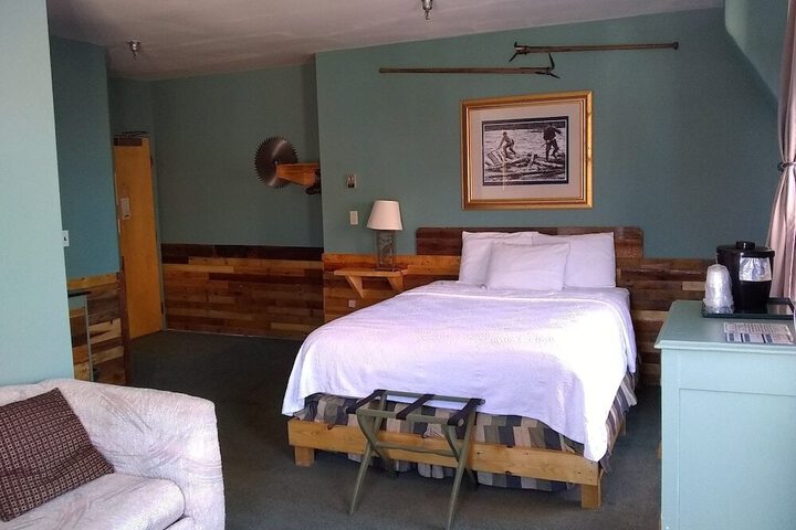 Photo 3