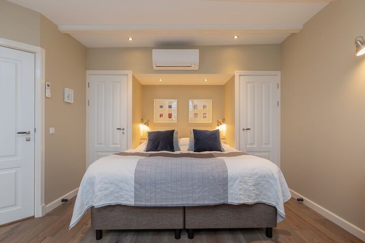 Room 21 of 47