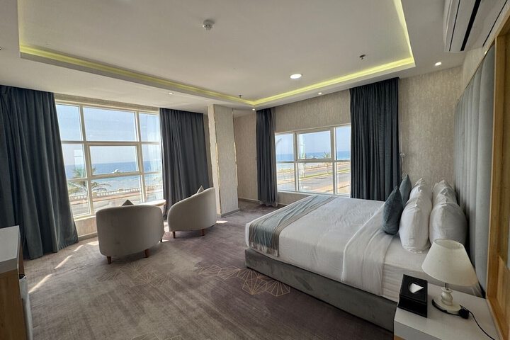 Room 18 of 47
