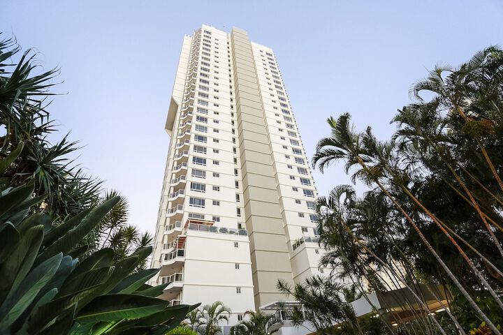 Hotel 83 of 118