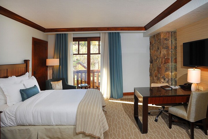 Room 7 of 25