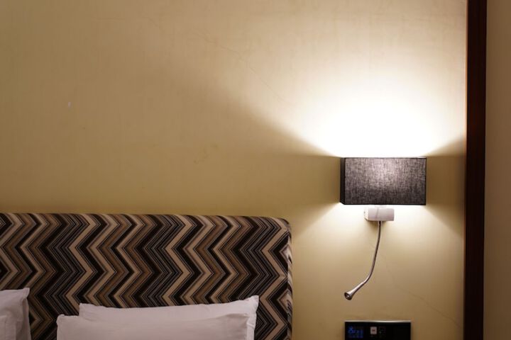 Room 21 of 50