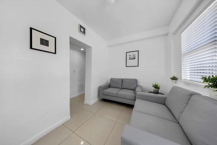 Room 41 of 65