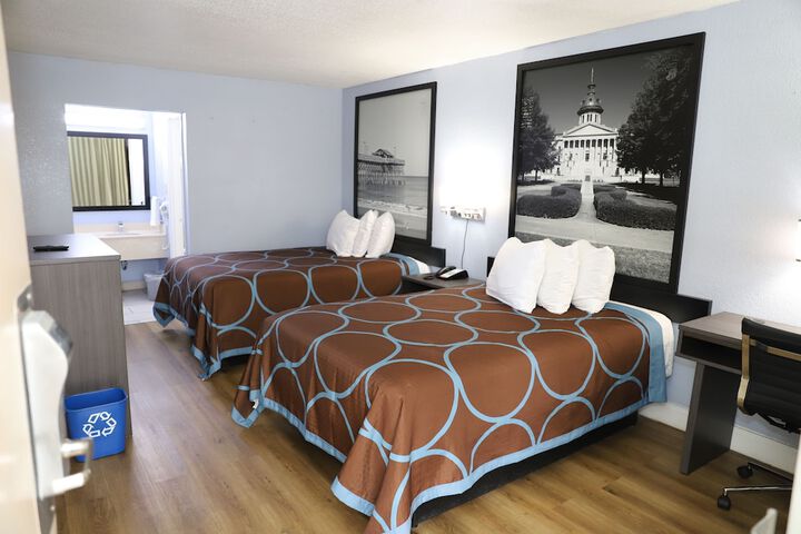 2 Double Beds (2 of 5)