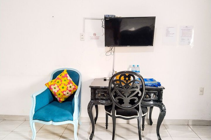Room 42 of 93