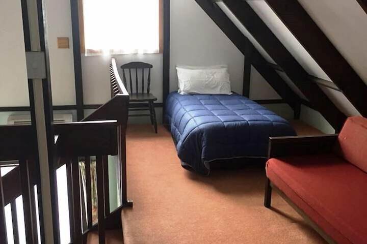 Room 8 of 67