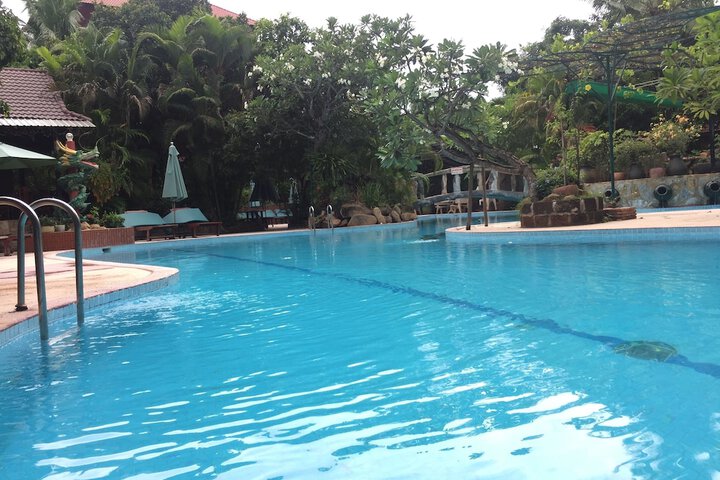 Pool 34 of 50
