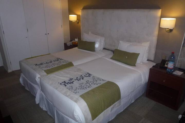 Room 16 of 43