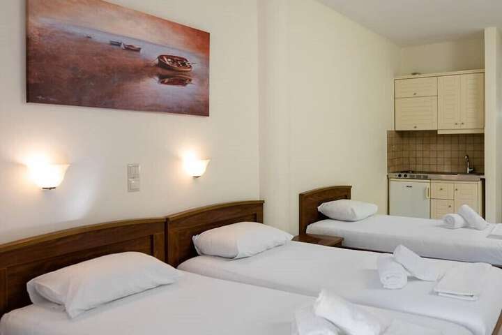 Room 17 of 52