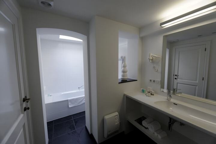 Bathroom Vanities