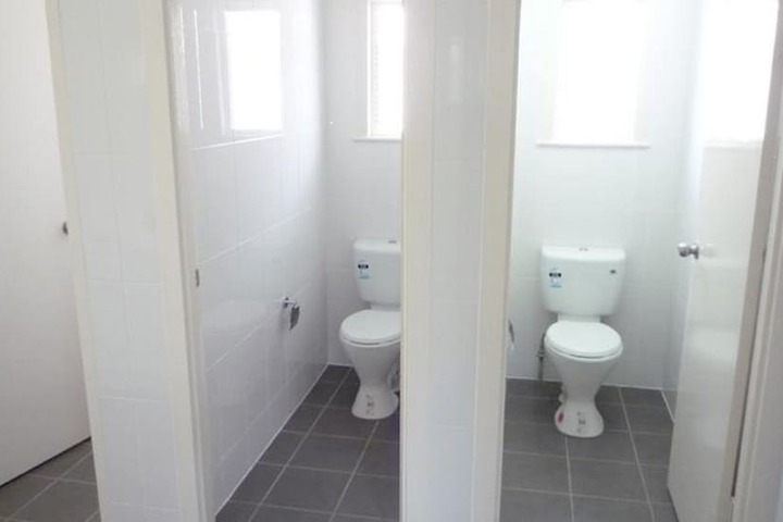 Room 14 of 22