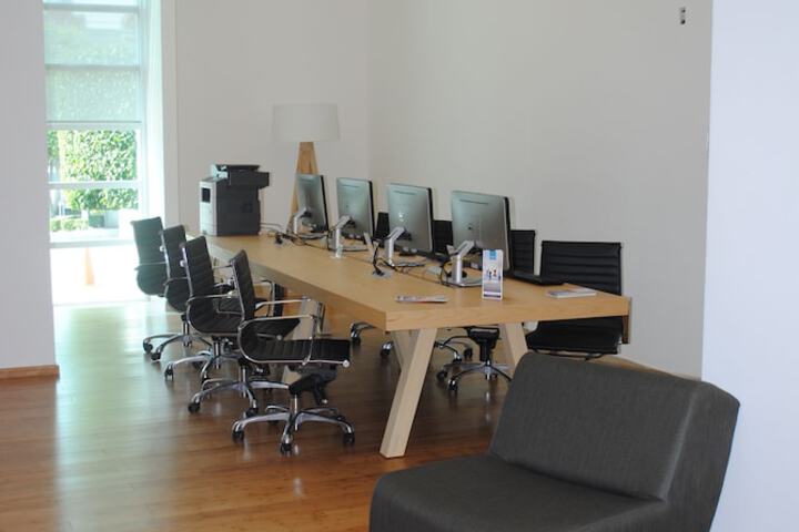 Room 8 of 23