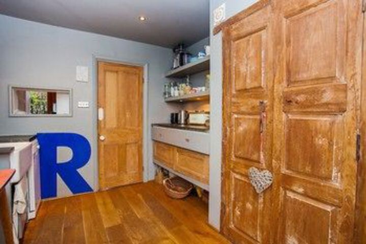 Room 45 of 71