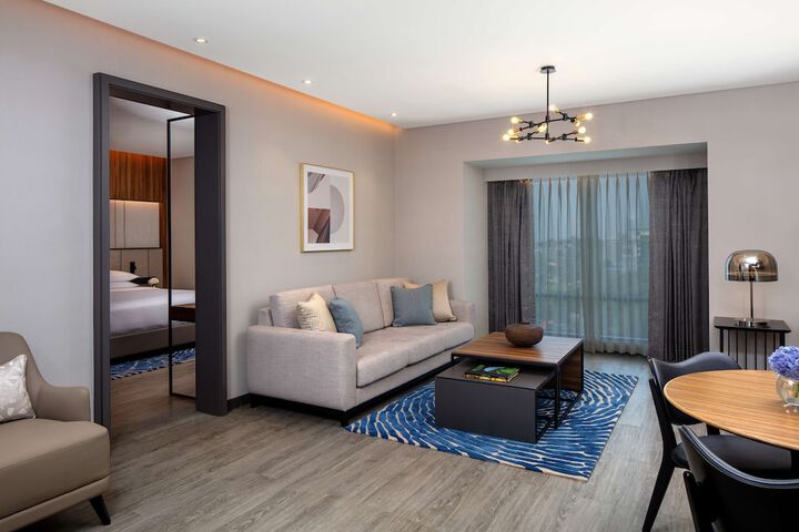 Room 16 of 65