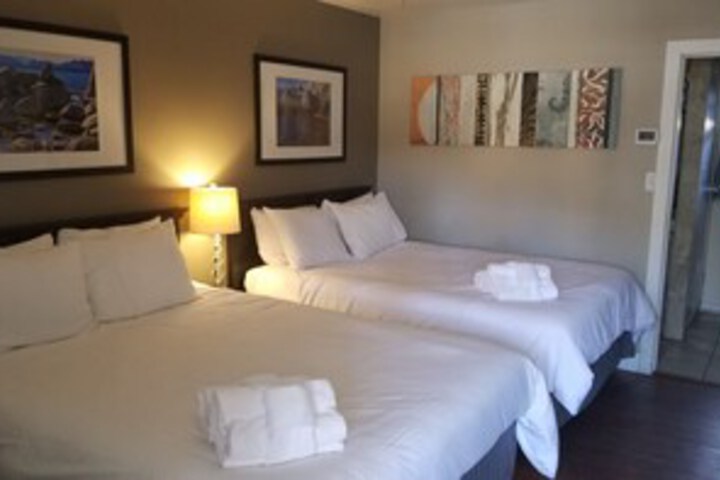 Room 307 of 828