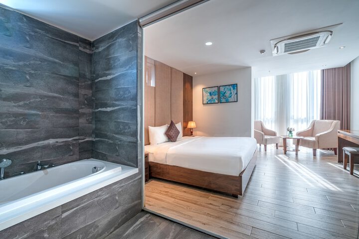 Room 9 of 55