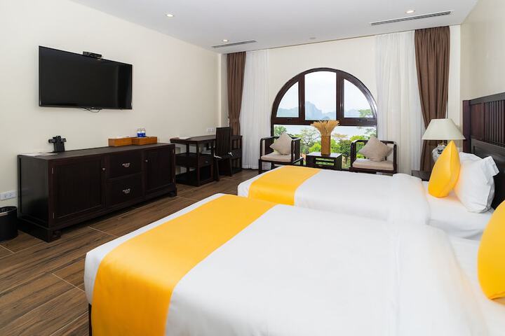 Room 10 of 55