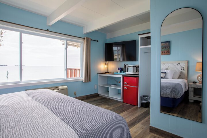 Room 52 of 101