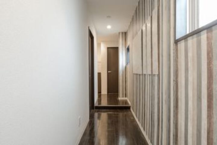 Ballroom/Hall 140 of 182
