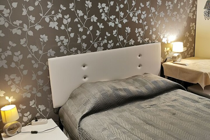 Room 8 of 64