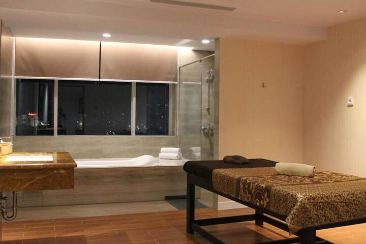 Relaxing Spa