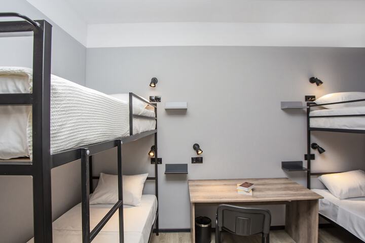 Room 20 of 49