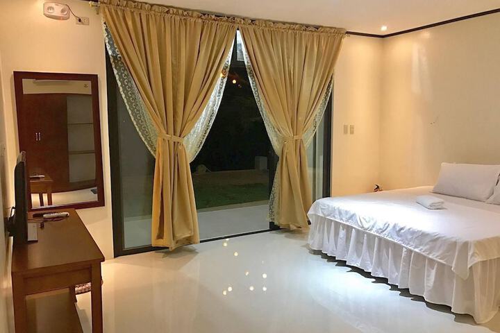 Room 3 of 45