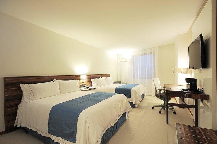 Room 16 of 131