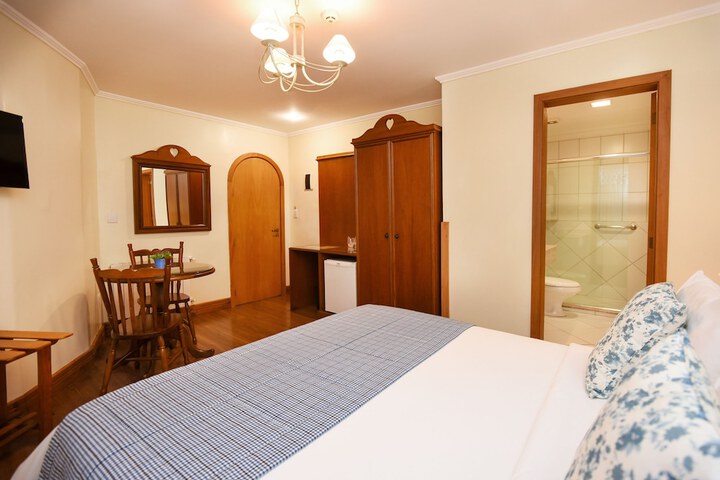 Room 12 of 58