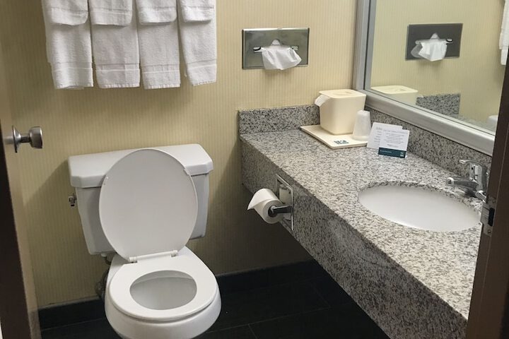 Bathroom amenities