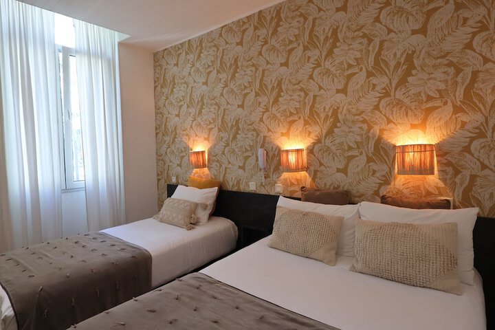 Room 62 of 128