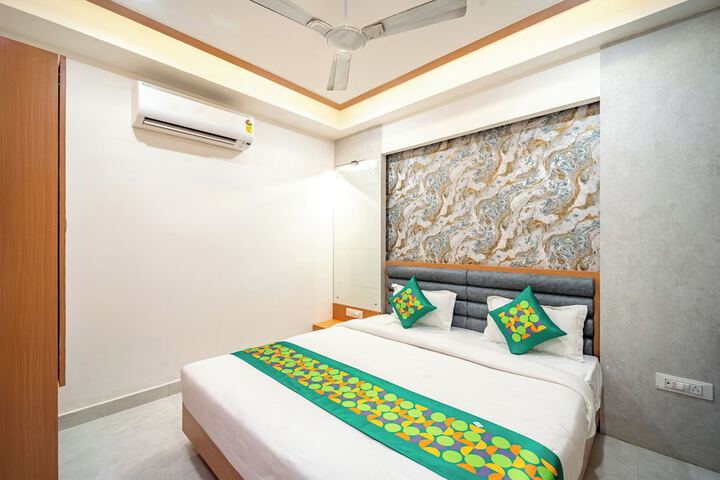 Room 20 of 38