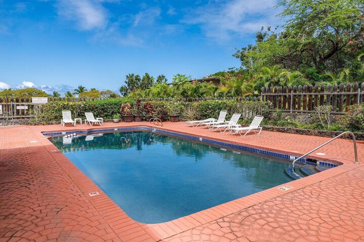 Pool 17 of 26